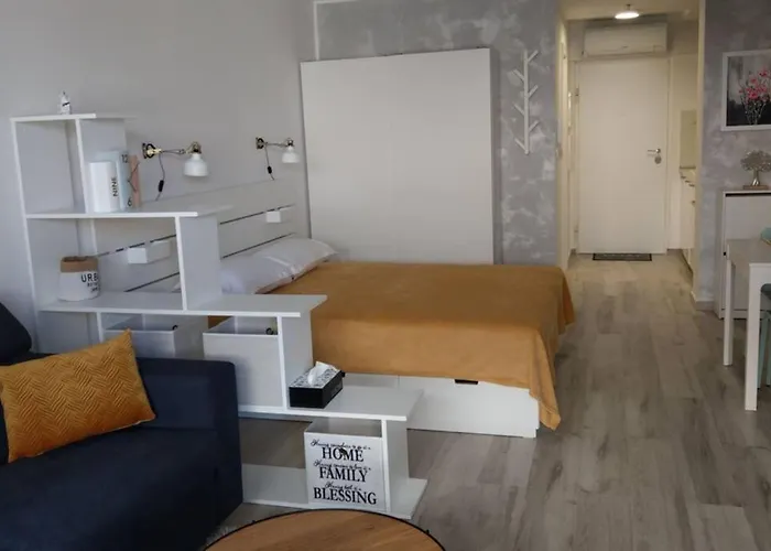 公寓 Maria, Modern With Private Parking